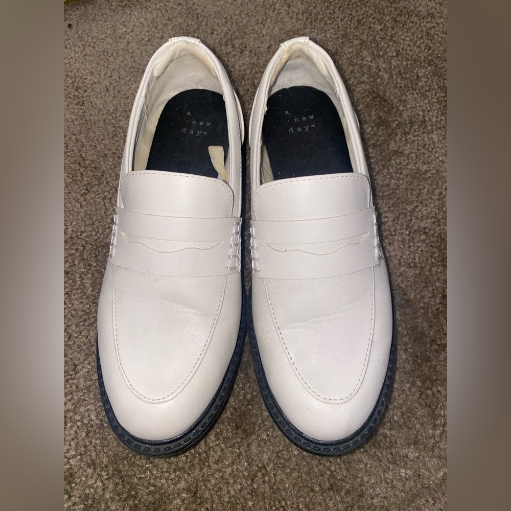 Target A new day white loafers size 6